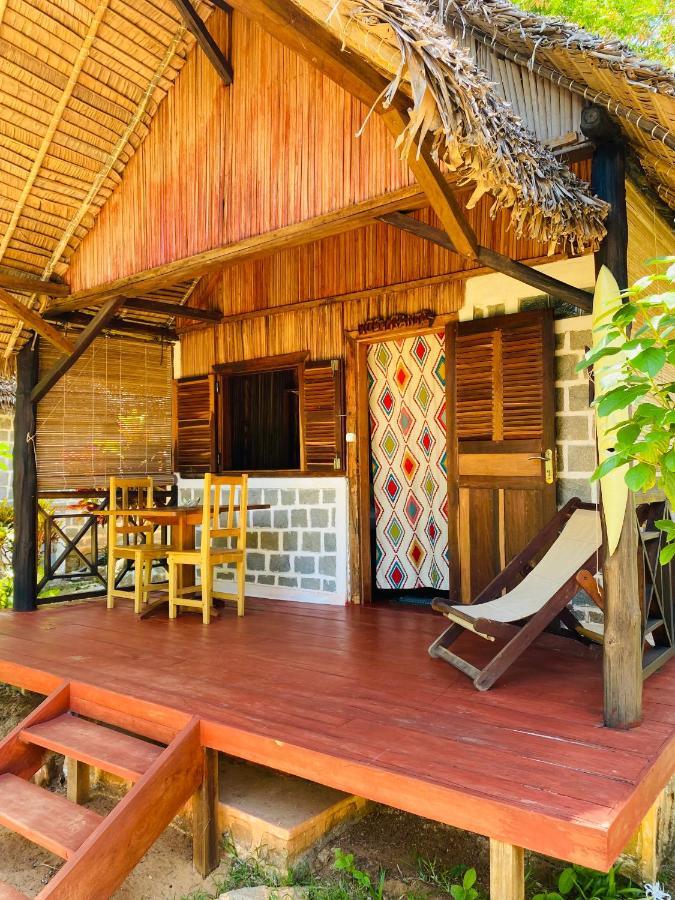 Tamarin Lodge Ampangorinana Exteriör bild