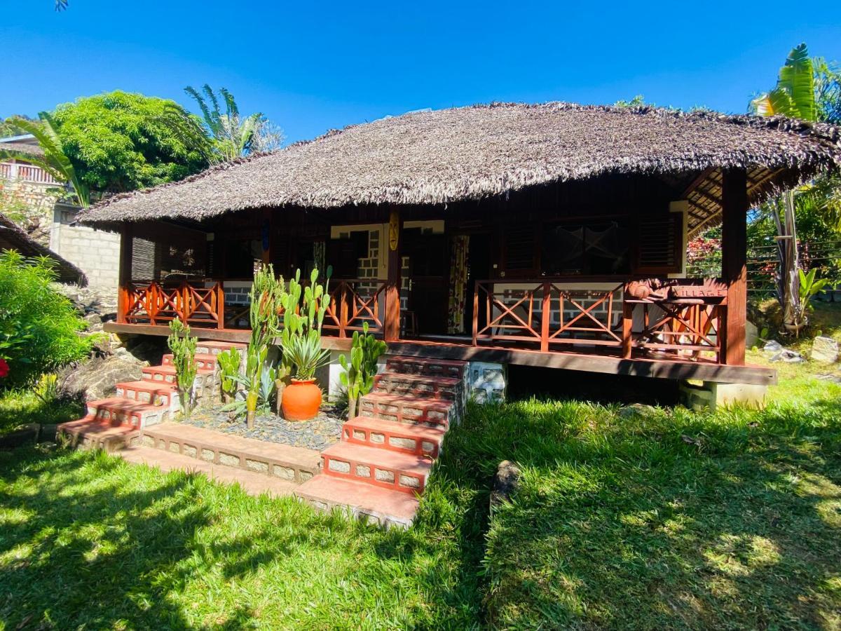 Tamarin Lodge Ampangorinana Exteriör bild