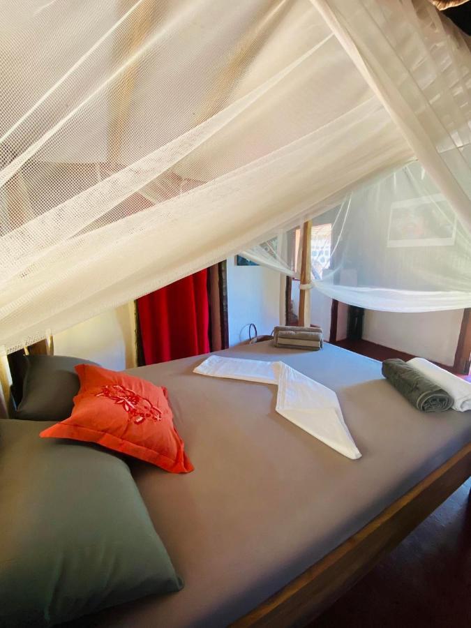 Tamarin Lodge Ampangorinana Exteriör bild