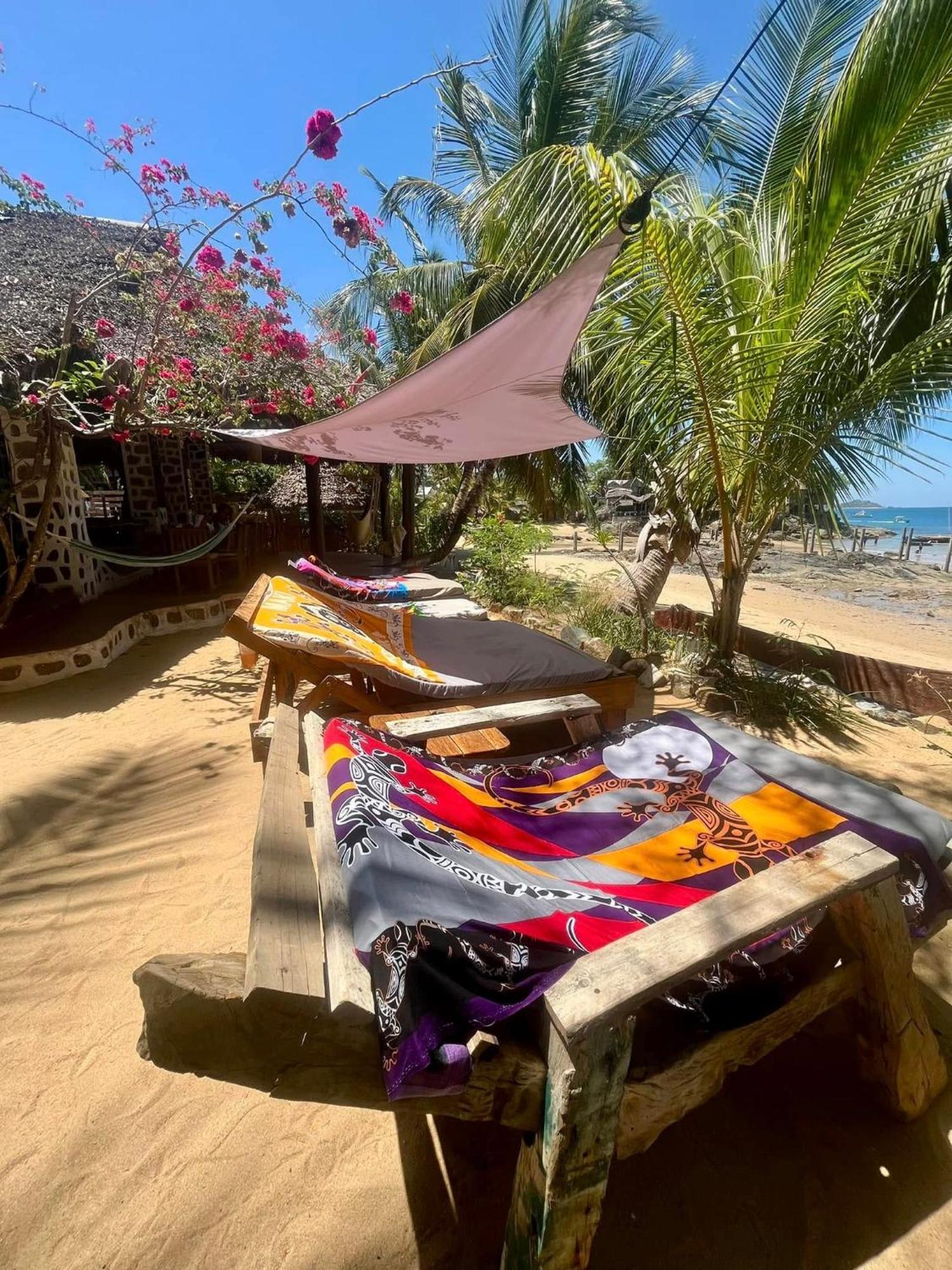 Tamarin Lodge Ampangorinana Exteriör bild